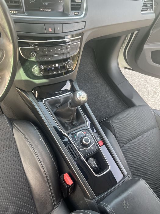 Peugeot 508 SW 2.0 HDi Allure 163 cv — 2012