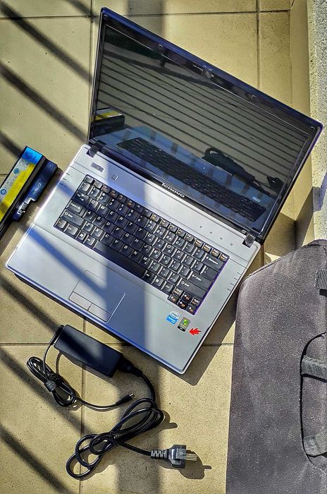 Laptop Lenovo IdeaPad G530 WiFi HDMi 15" DVD Kamerka RJ45 Ethernet OBD