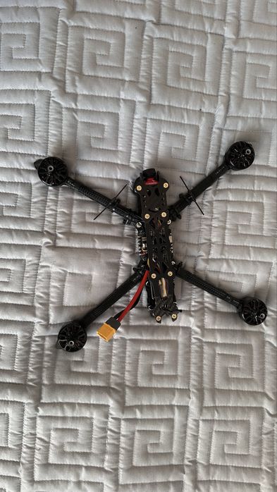 Продам FPV дрон фпв