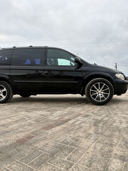 Chrysler Voyager 2.8 CRD 7 osobowy