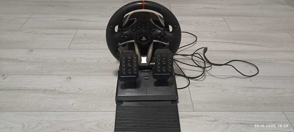 Продам ігрове кермо HORI Racing Wheel Apex