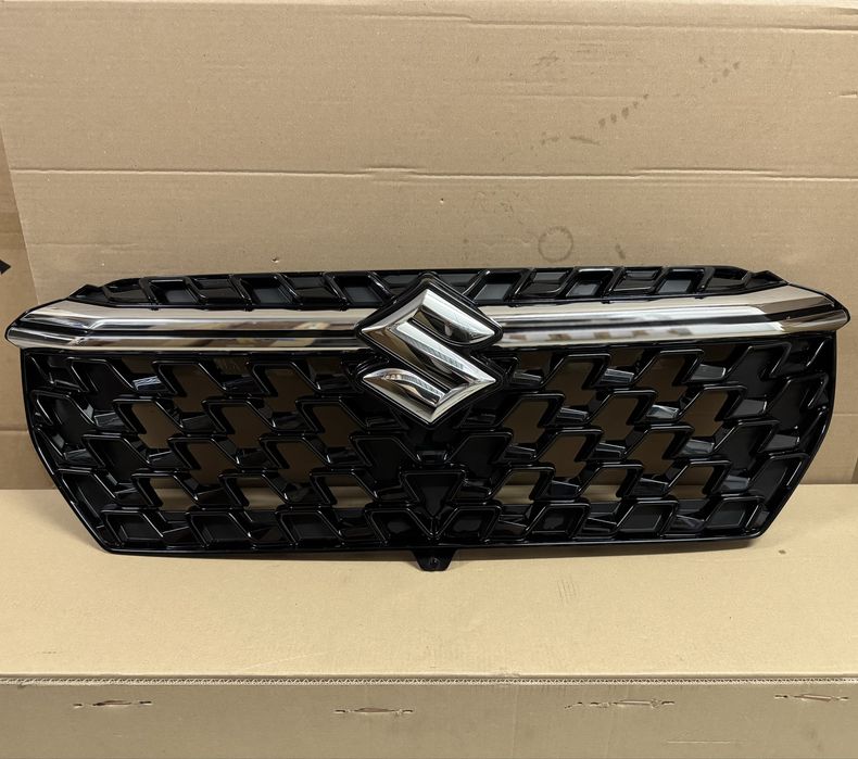 Решётка радиатора Suzuki S-Cross 71740-63T10-EJ1: 20 000 грн