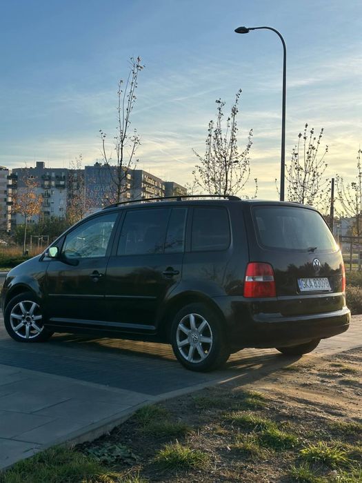 Volkswagen Touran 1.9 TDI ///Automat///NowyRozrząd///FajnyStan/