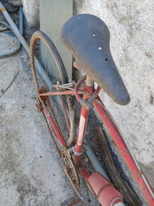 Bicicleta vintage para restauro