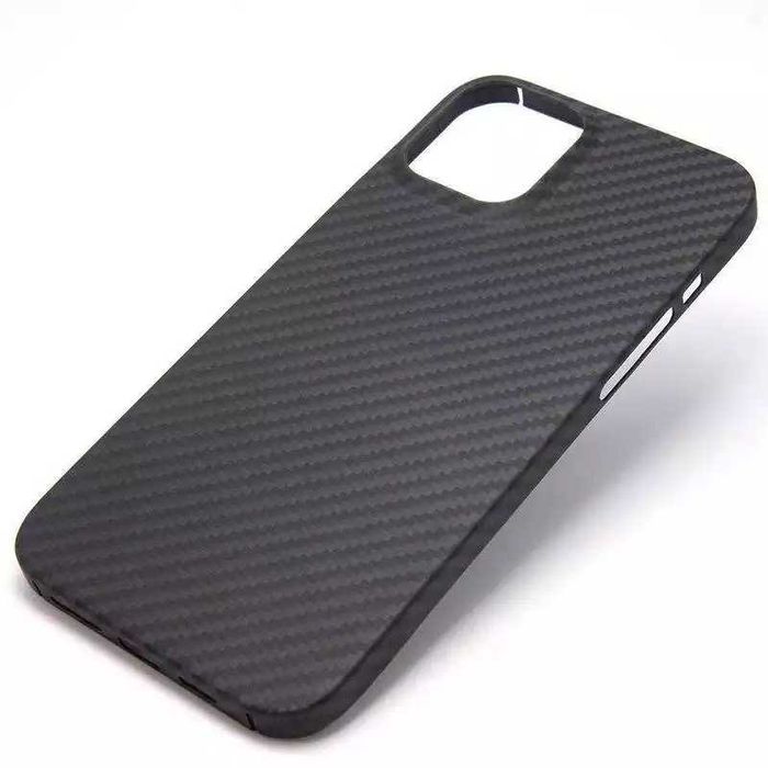 Карбоновый чехол iPhone 12 | 12 Pro