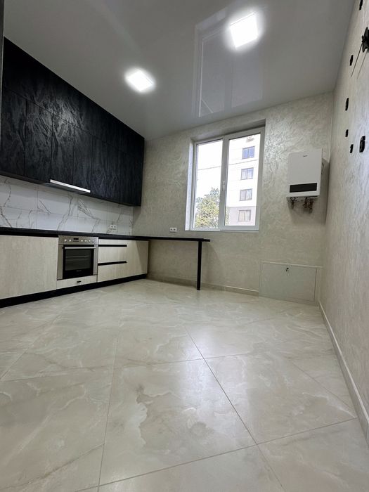 АН20 Сучасний котедж з ремонтом у Дублянах! Є ОСЕЛЯ!