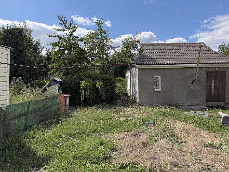 Продається будинок .
