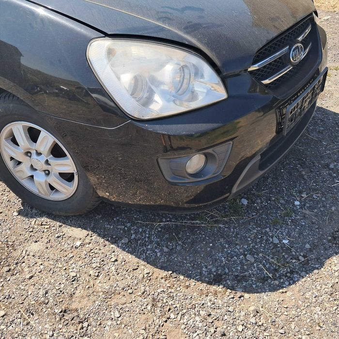 zderzak przedni carens III,06-12