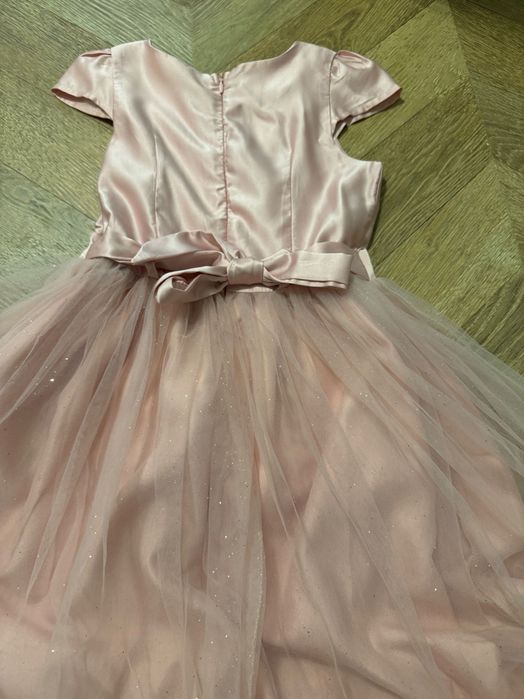 Sukienka wizytowa dla dziewczynki Smyk 128