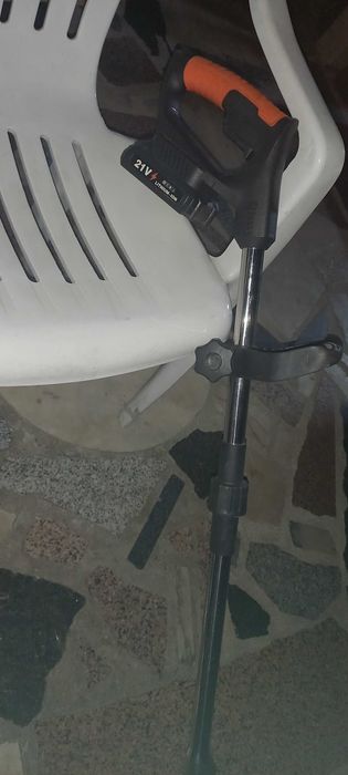 Bateria para roçadora como nova