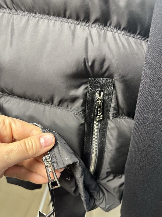 Чоловічий спортивний  Костюм  та безрукаака Hugo