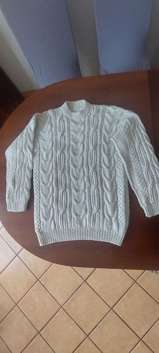 Sweter damski welniany