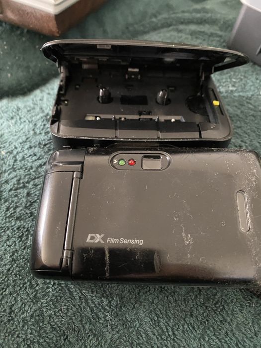 Aparat i walkman z minionej epoki