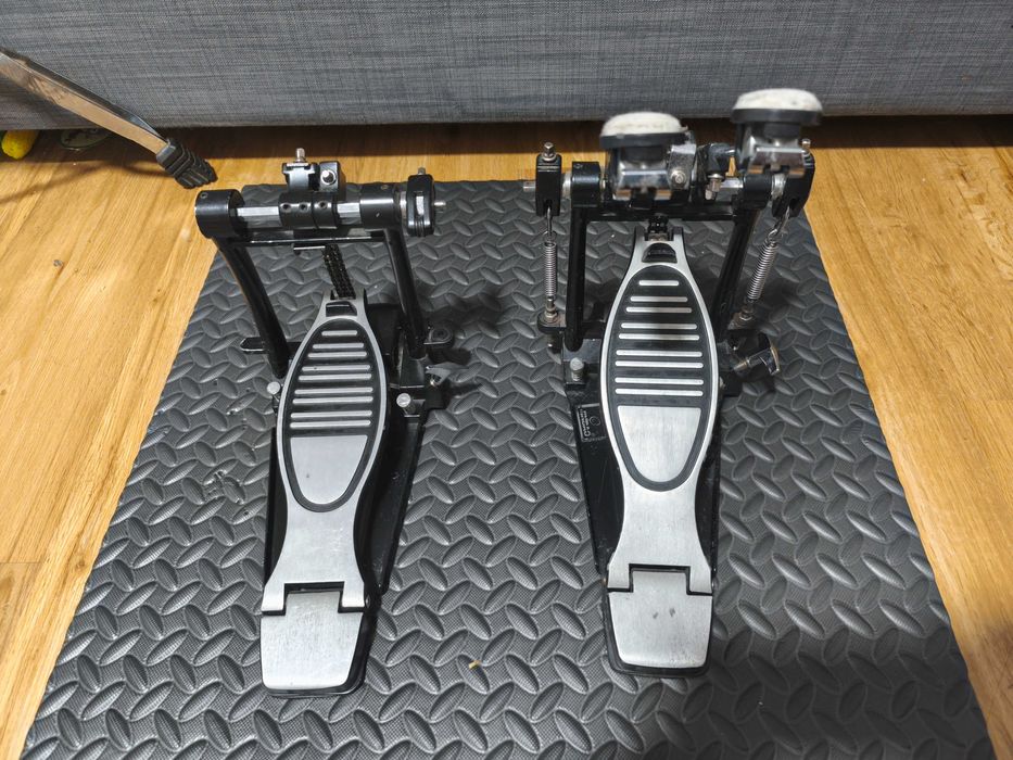 Pedal Duplo FAME (em Ótimo estado) (Para sair logo)