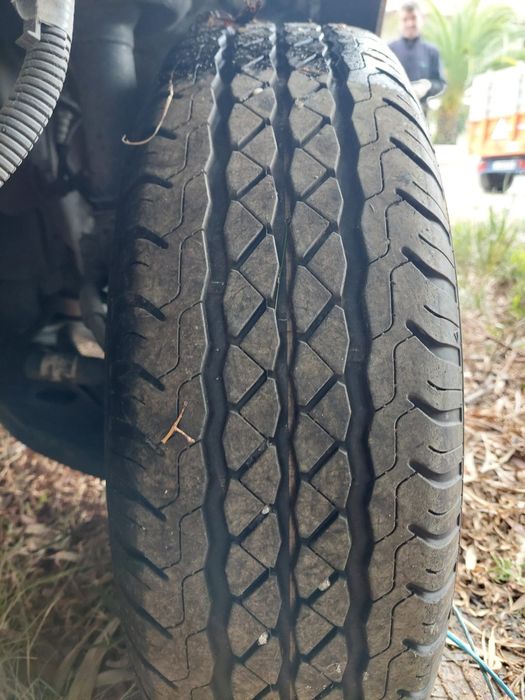 Fiat Strada  acidentada