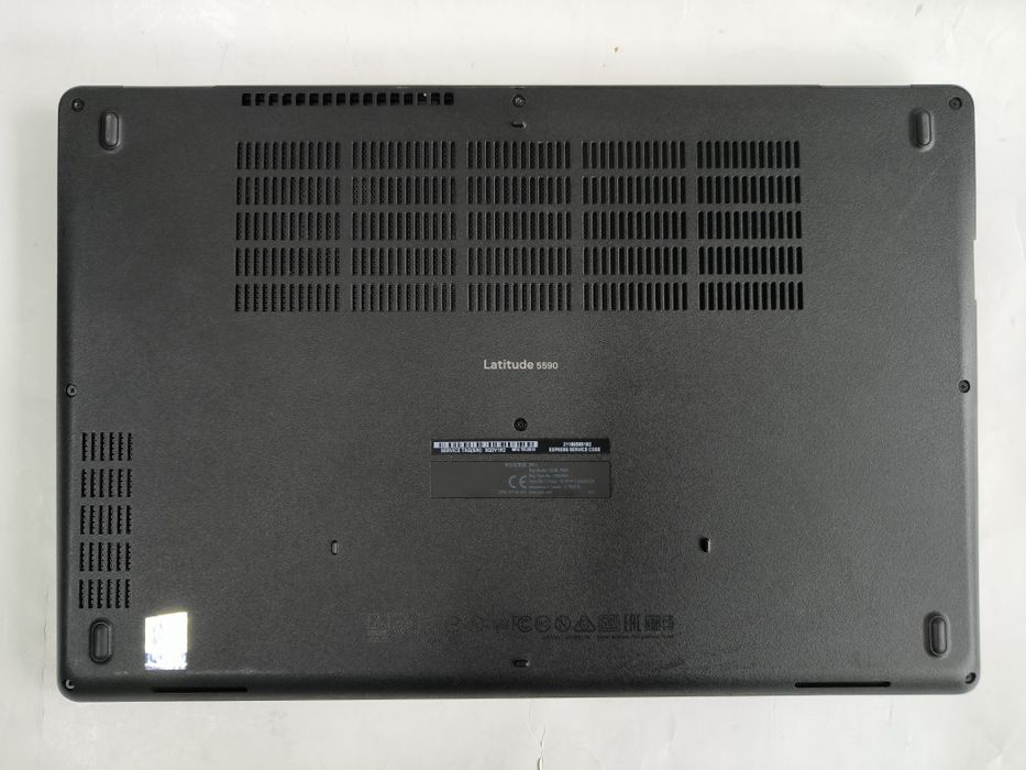 Dell Latitude 5590 15.6" FHD/ I7-8650U/16GB/256Gb/GPU MX130 2GB