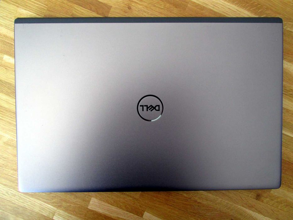 Dell Vostro 5502 15" i5 16GB 256GB laptop notebook (89)