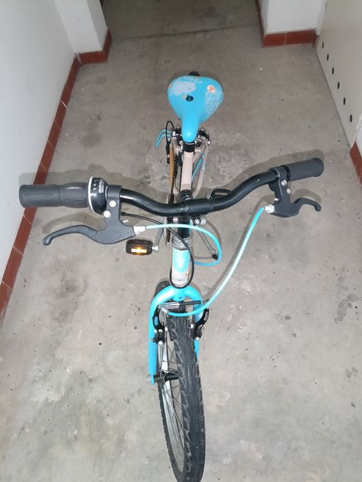 70€ bicicleta roda 20 com mudanças pegar e andar