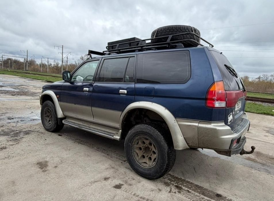 Продам Mitsubishi pajero sport