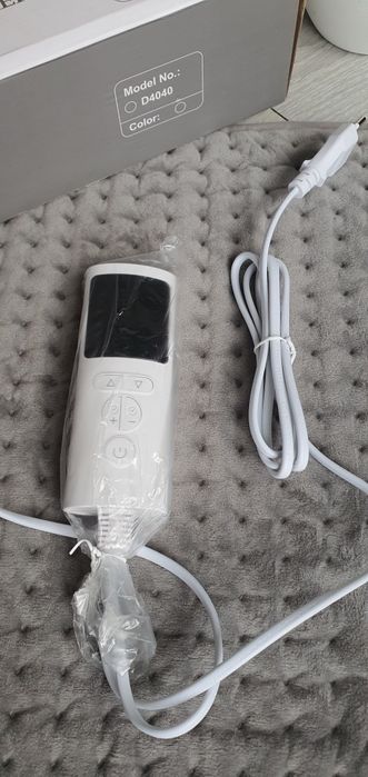 Nowy Elektryczny ogrzewacz stóp, przytulny, uniwersalny - pilot