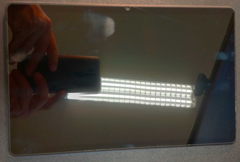 Lenovo Tablet M10 Plus 3rd Gen, with warranty, nearly new64284294490498123