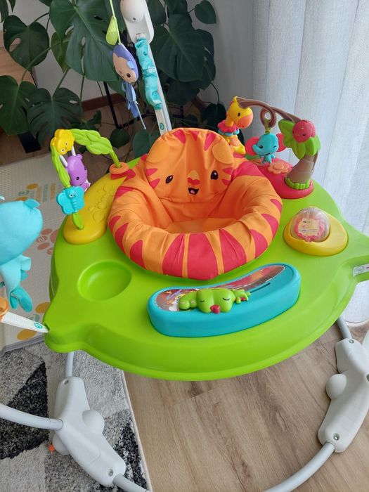 Saltitão / pula pula Fisher Price