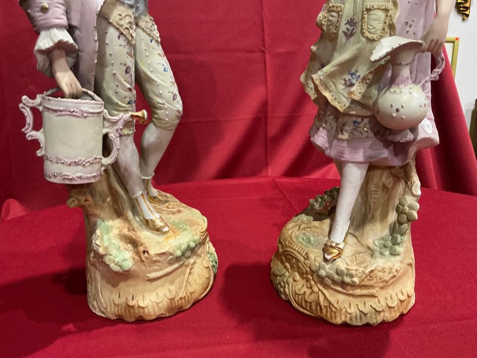 Escultura par figurines rococo style ,mais anúncios abaixo