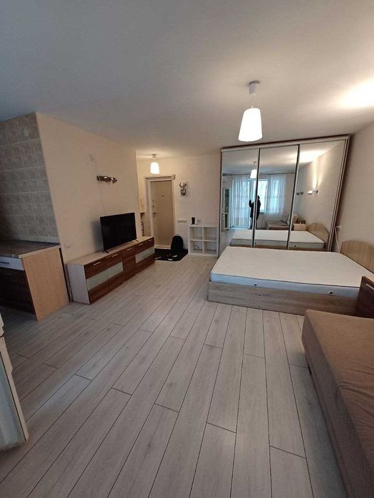 Сдам 1 комнатную квартиру с ремонтом на пр кте Шевченко!