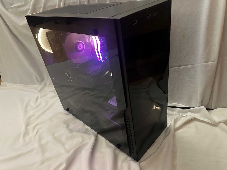 Torre rtx 3060 12gb, I5-9400F (usado) + Teclado: HyperX Alloy Rise 75 (novo e selado)
