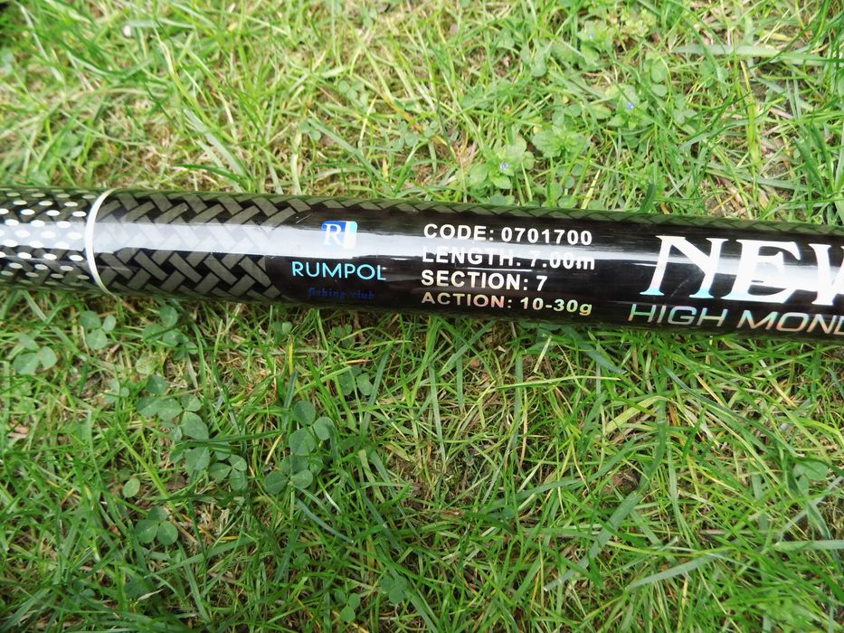 Wędka bolonka New Hunter 7 m węglowa  i  2 x kołowrotek