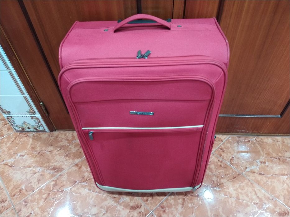 Mala malas de porão até 23 kg viagem casa quarto apartamento vivenda.