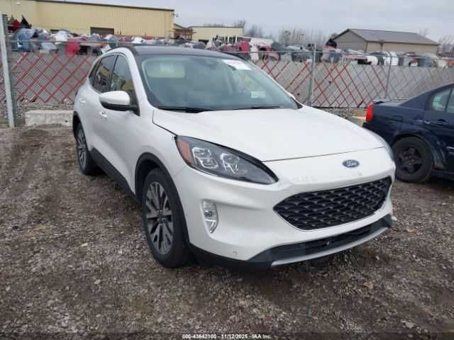 Ford Escape Titanium 2020!