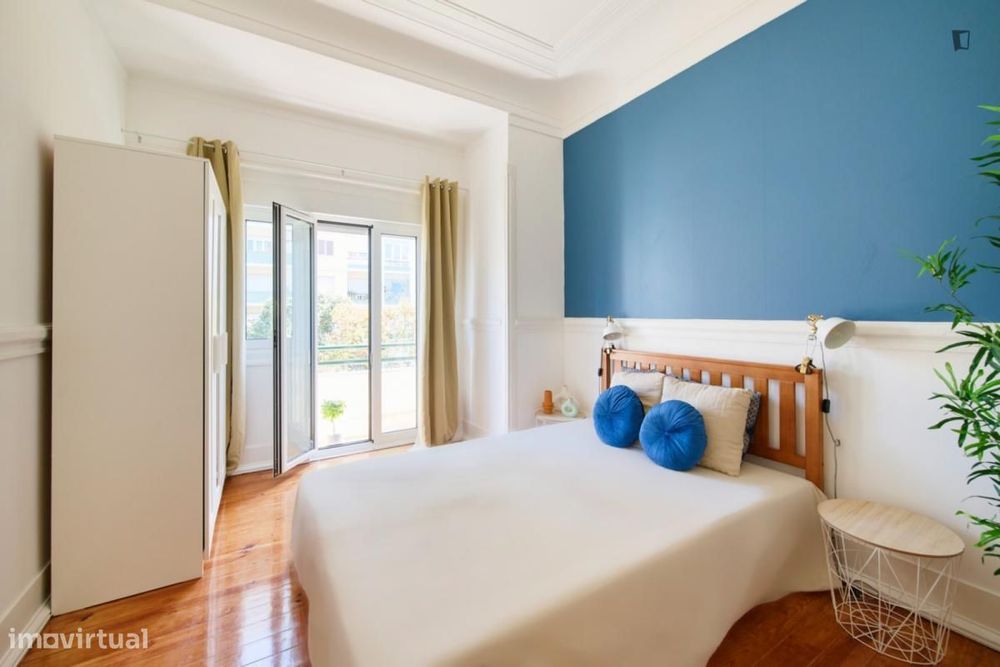 Quarto - localizado em Entrecampos Lisbon