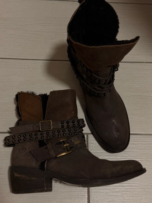 Набукові чоботи.