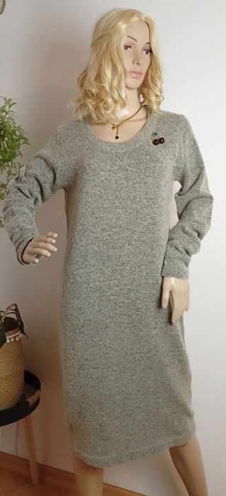 Jasnoszara sukienka ICHI comfort chic skandynawska elegancja