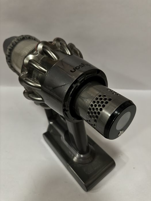 Dyson V11 uszkodzony