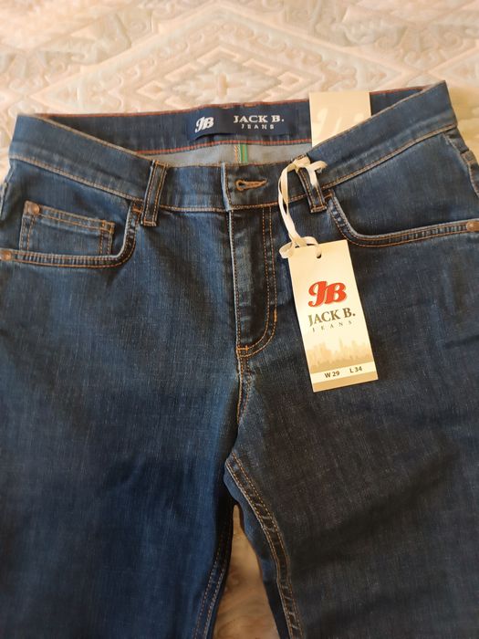 Нові джинси на високий зріст