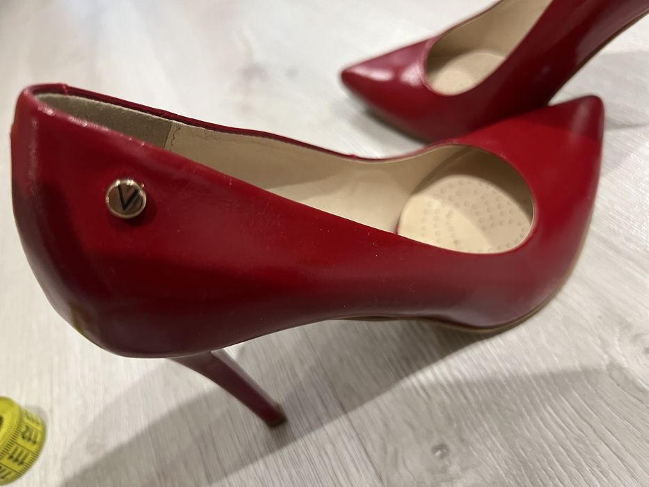 Szpilki Venezia roz. 37