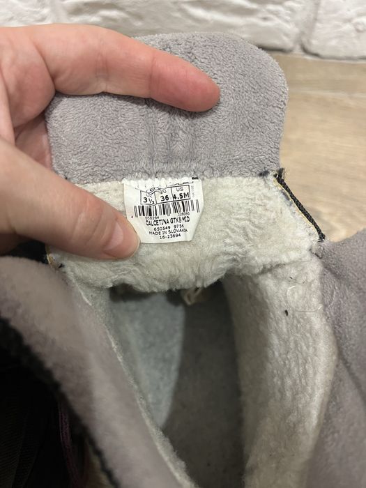 Lowa 36р.трекінгові зимові черевики, мембрана gortex, натуральна шкіра