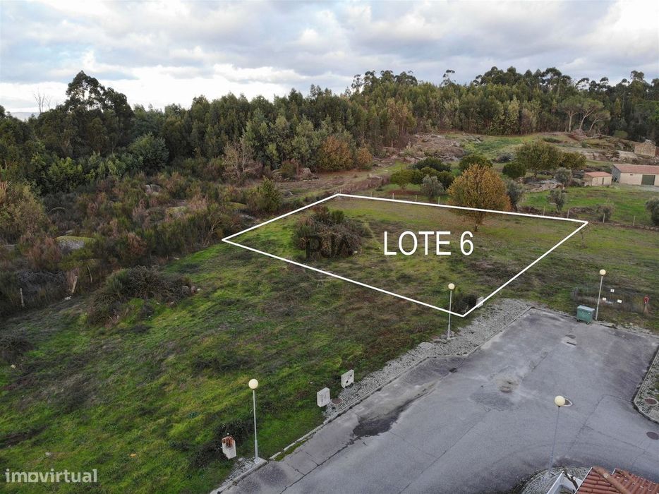 Lote de Terreno para Construção em Nespereira, Gouveia