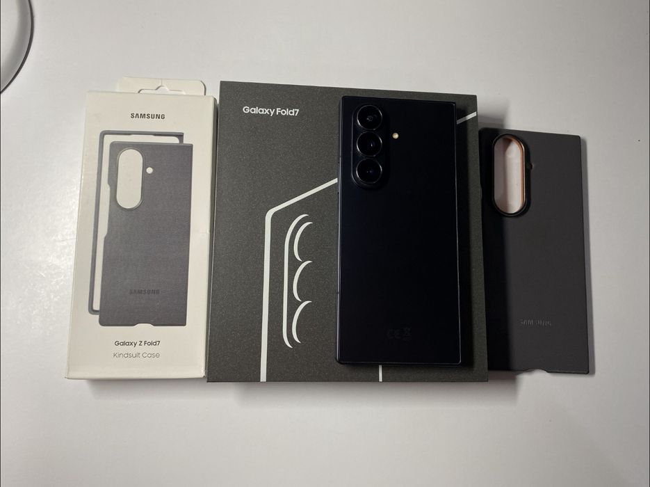 Samsung Galaxy Fold 7, повна гарантія на 2 роки.