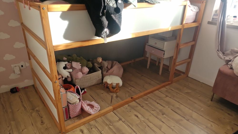 Cama Crianca en bom estado.