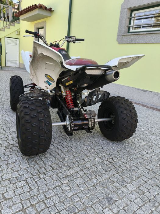 Yamaha raptor 700r 2011