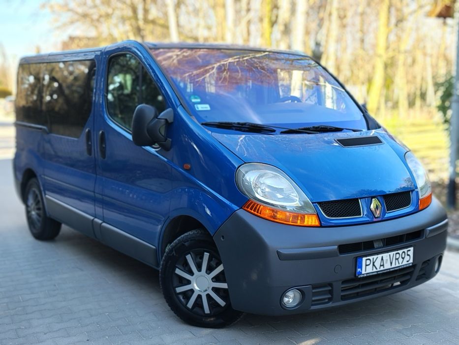 Renault Trafic 1.9 DCI 100km 2006r -7 Osobowy - Klima - Stan Bdb -Hak
