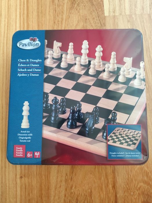 Jogo de Xadrez e Damas Pavilion