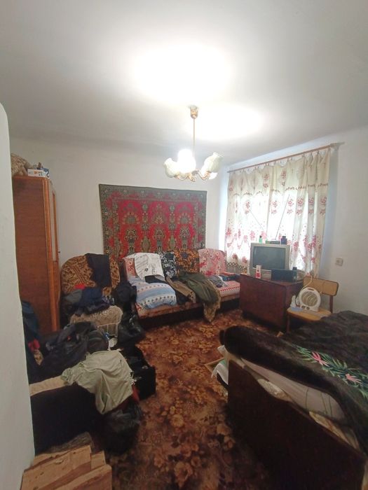 Продам 1-кімнатну квартиру на землі у селі Любомирка, 25 км від Рівног