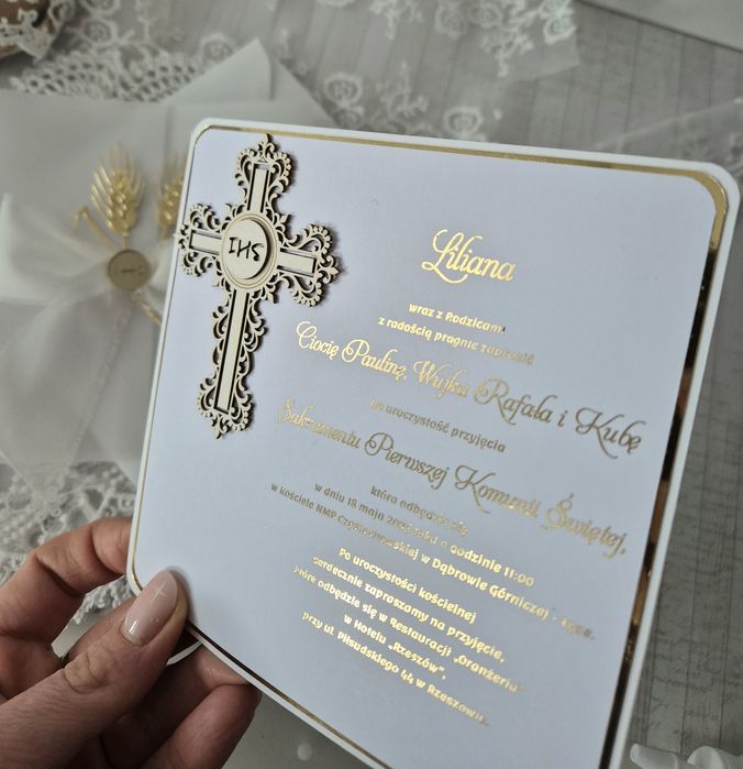zaproszenia komunijne tekturka kłosy złoty tekst