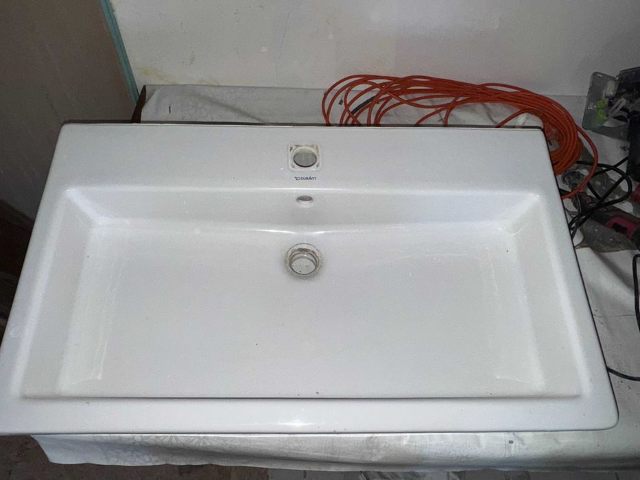Umywalka Duravit 80 cm