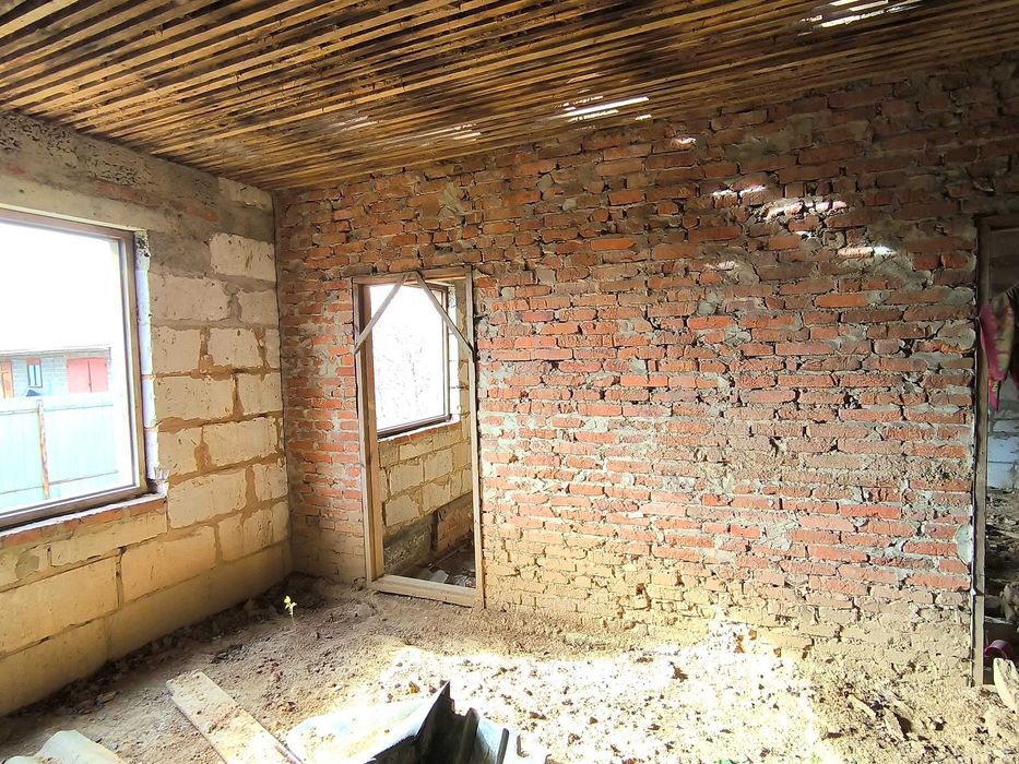 Недорого!Недобудований будинок та 15сот.в Макарові.Підведено газ. - View 5
