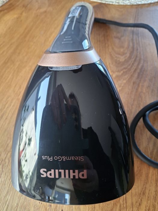 Parownica do ubrań ręczna Steamer Philips